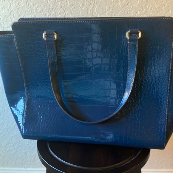 Kate Spade: Elissa Bristol Drive Croc Embossed Tote Bag- Petrol Blue - Picture 11 of 16